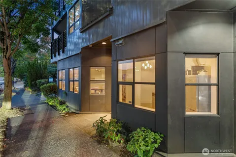 $349,997 | 3929 Bridge Way North, Unit 101, Seattle, WA 98103