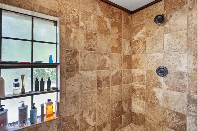 $338,000 | 108 Wynndale Lake Road, Terry, MS 39170