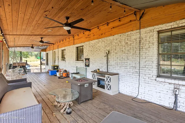 $338,000 | 108 Wynndale Lake Road, Terry, MS 39170