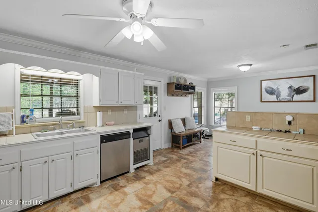 $338,000 | 108 Wynndale Lake Road, Terry, MS 39170