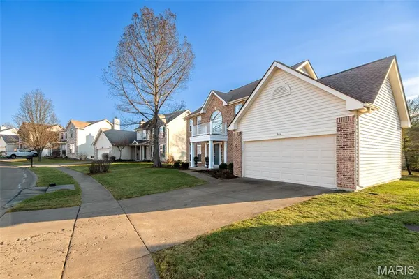 $500,000 | 944 Emerald Oaks Court, Eureka, MO 63025