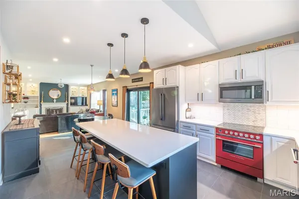 $500,000 | 944 Emerald Oaks Court, Eureka, MO 63025