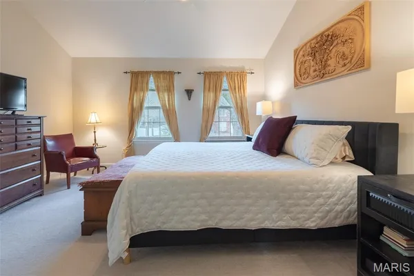 $500,000 | 944 Emerald Oaks Court, Eureka, MO 63025