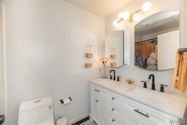 $500,000 | 944 Emerald Oaks Court, Eureka, MO 63025