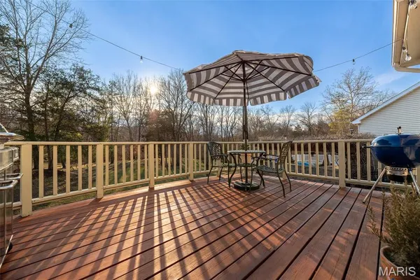 $500,000 | 944 Emerald Oaks Court, Eureka, MO 63025