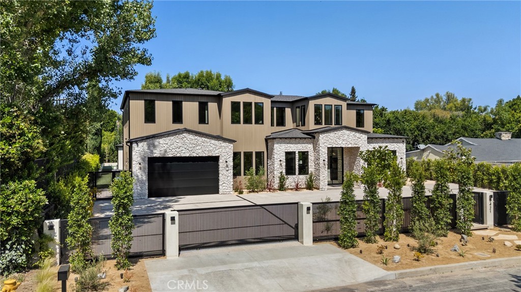 5421 Bothwell Road Tarzana, CA 91356 - Photo 3 of 145