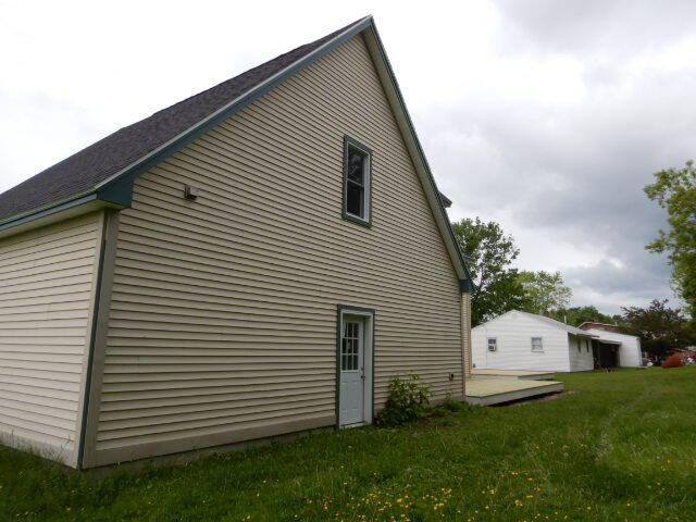 62 Fair Street Lewiston, ME 04240 - Photo 4 of 35 DSCN2591