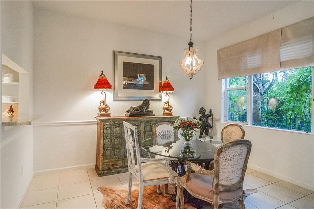 427 Southwest Walking Path Stuart, FL 34997 - Photo 10 of 24 Gallery Image 10