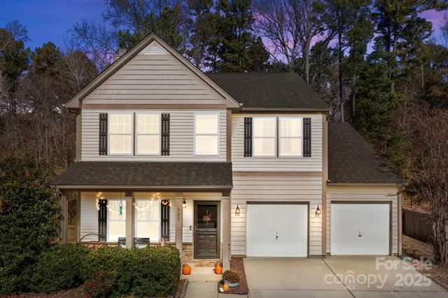 $420,000 | 125 Devynn Ridge Court, Mount Holly, NC 28120