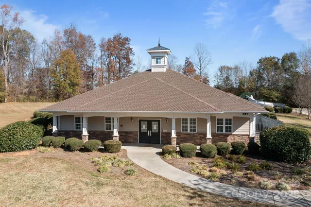 $420,000 | 125 Devynn Ridge Court, Mount Holly, NC 28120