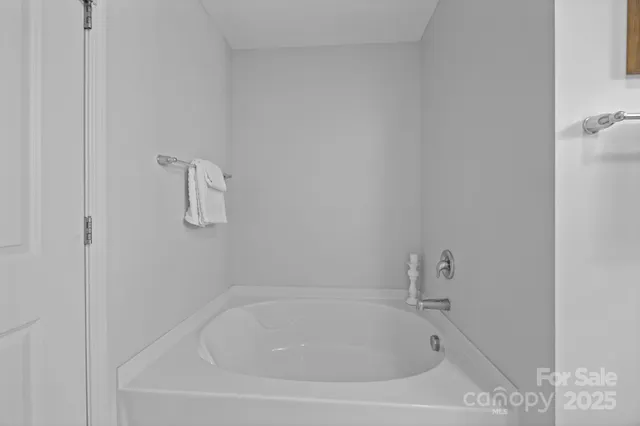 $420,000 | 125 Devynn Ridge Court, Mount Holly, NC 28120