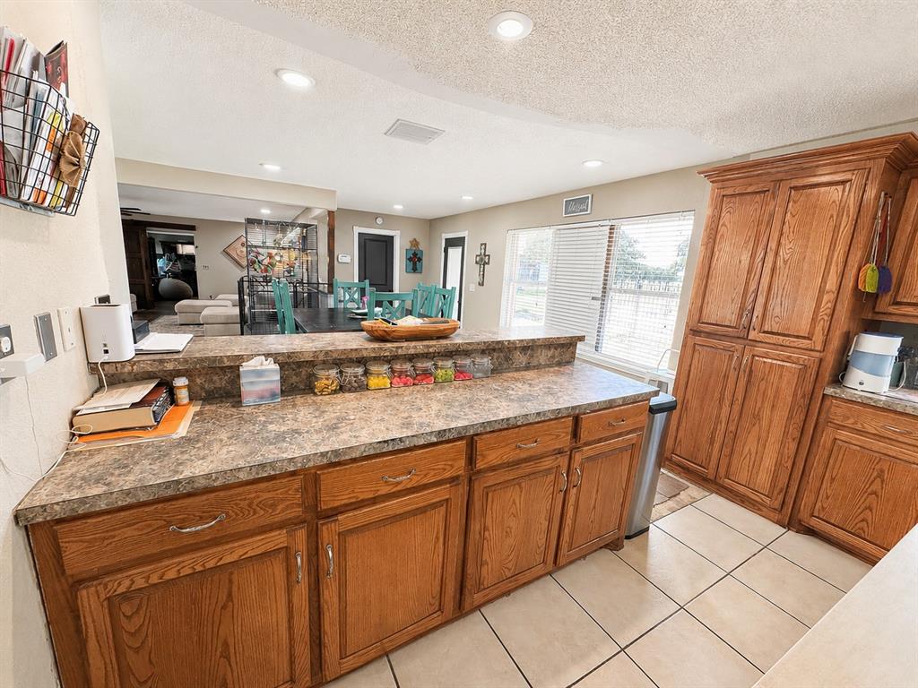 6279 Fm 1758 Road Bowie, TX 76230 - Photo 9 of 35