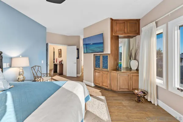 $2,950,000 | 4251 Trias Street, San Diego, CA 92103