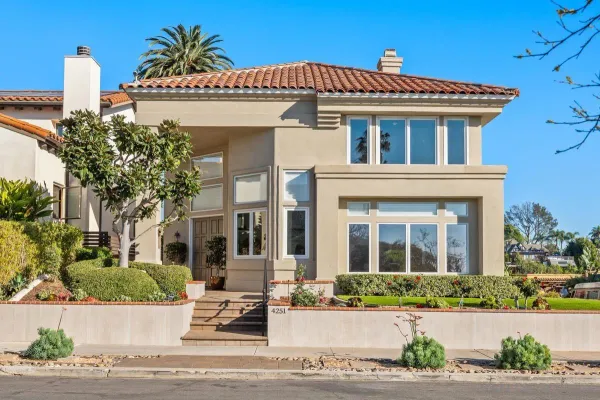 $2,950,000 | 4251 Trias Street, San Diego, CA 92103