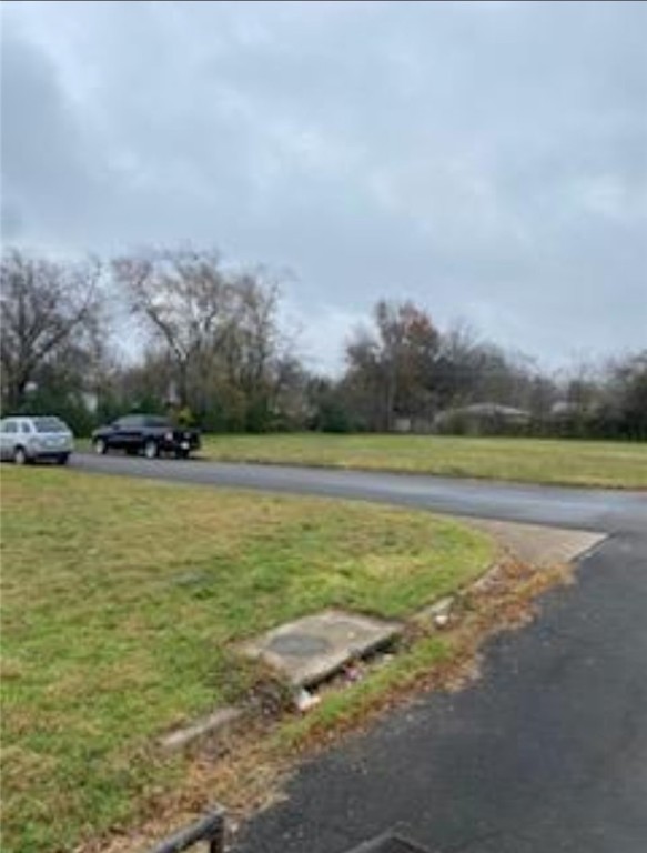 945 Holt Avenue Waco, TX 76706 - Photo 5 of 8