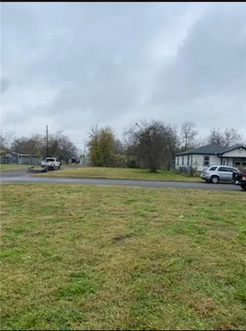 $45,000 | 945 Holt Avenue, Waco, TX 76706