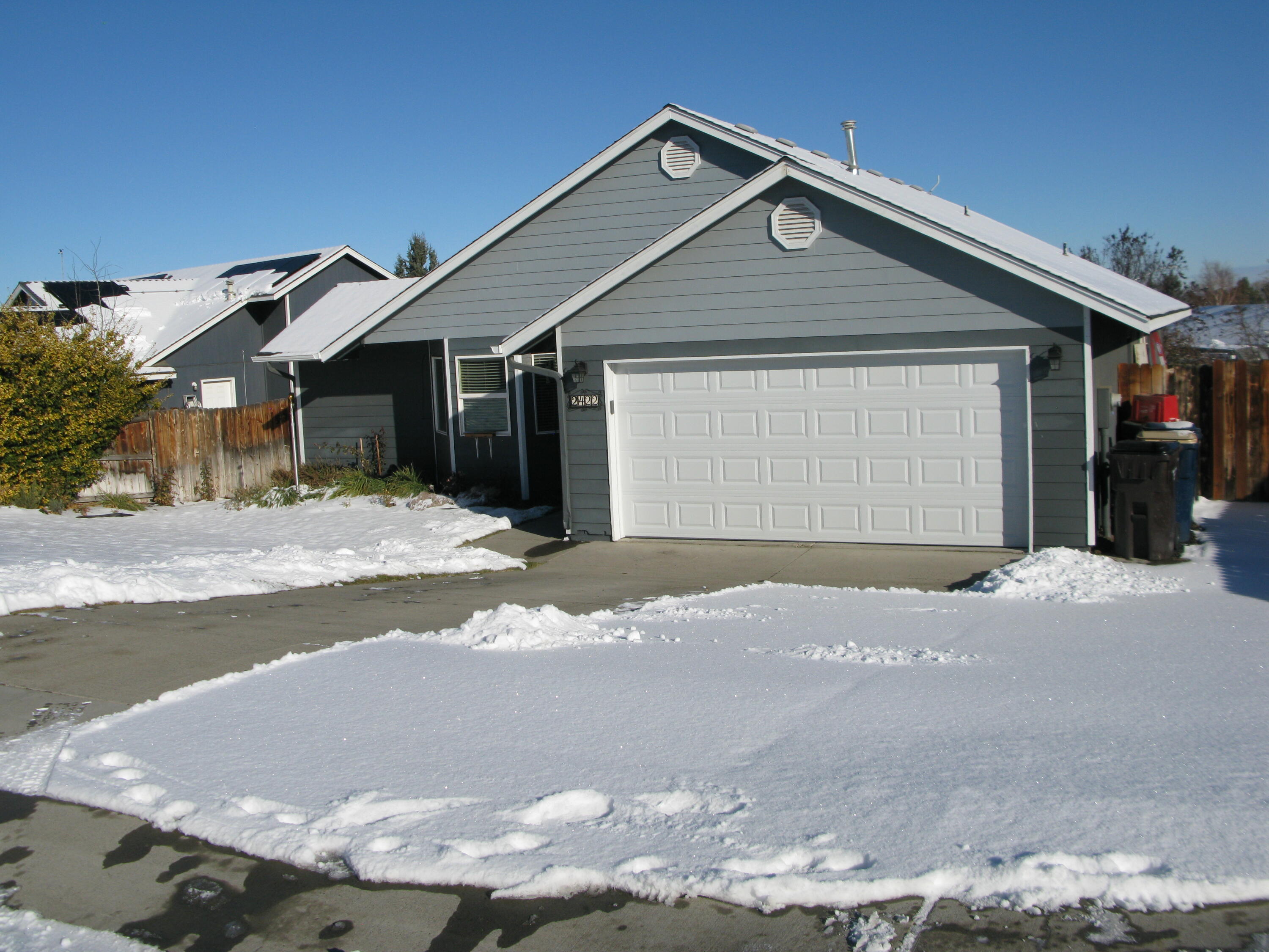 2422 Southwest 33rd Street Redmond, OR 97756 - Photo 16 of 19 IMG_3612