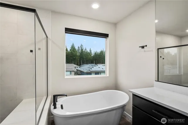 $879,950 | 33260 Glacier Avenue Southeast, Black Diamond, WA 98010