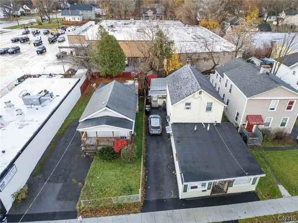 $179,900 | 1516 Valley Drive, Syracuse, NY 13207