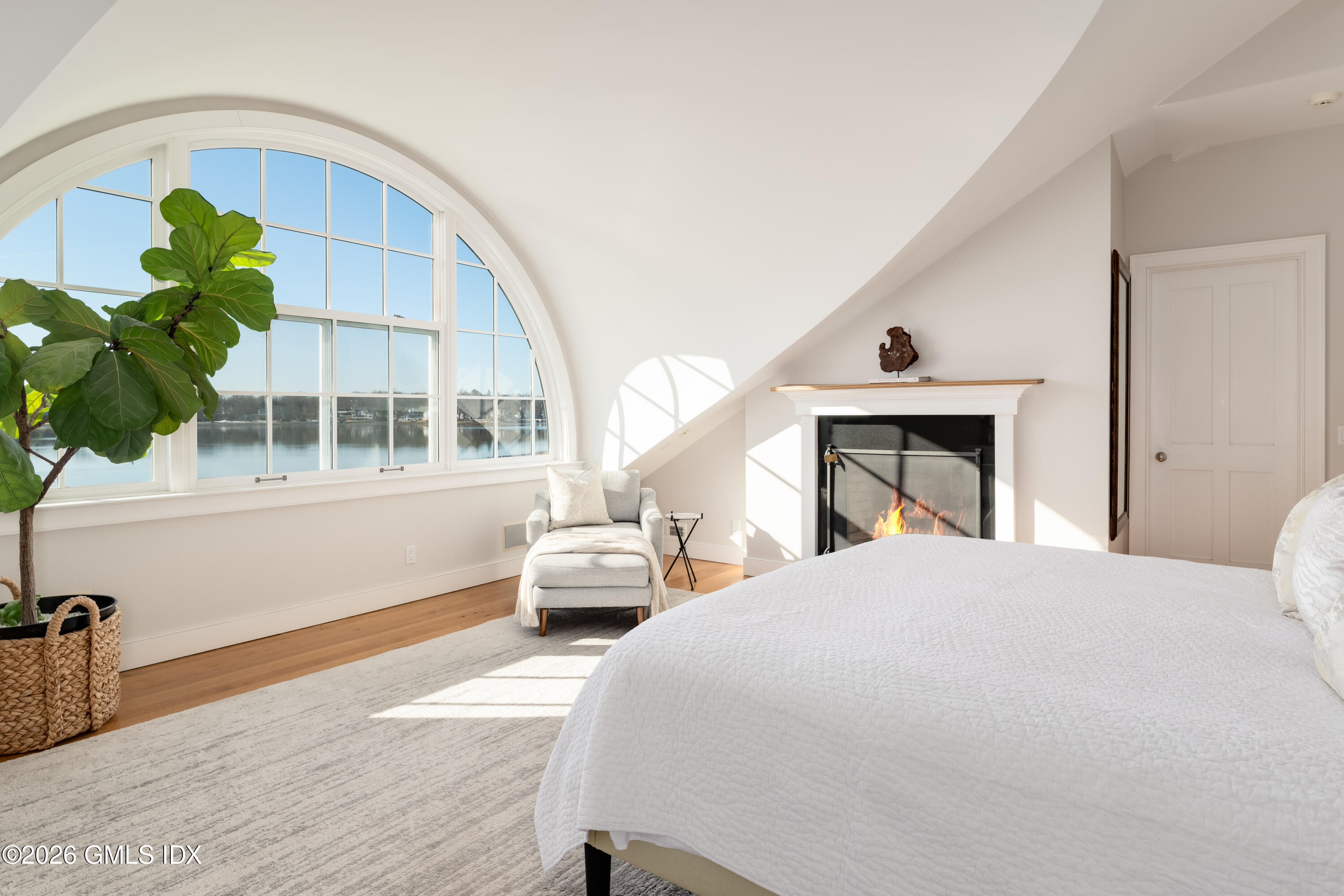 189 Shore Road Old Greenwich, CT 06870 - Photo 19 of 38 18A