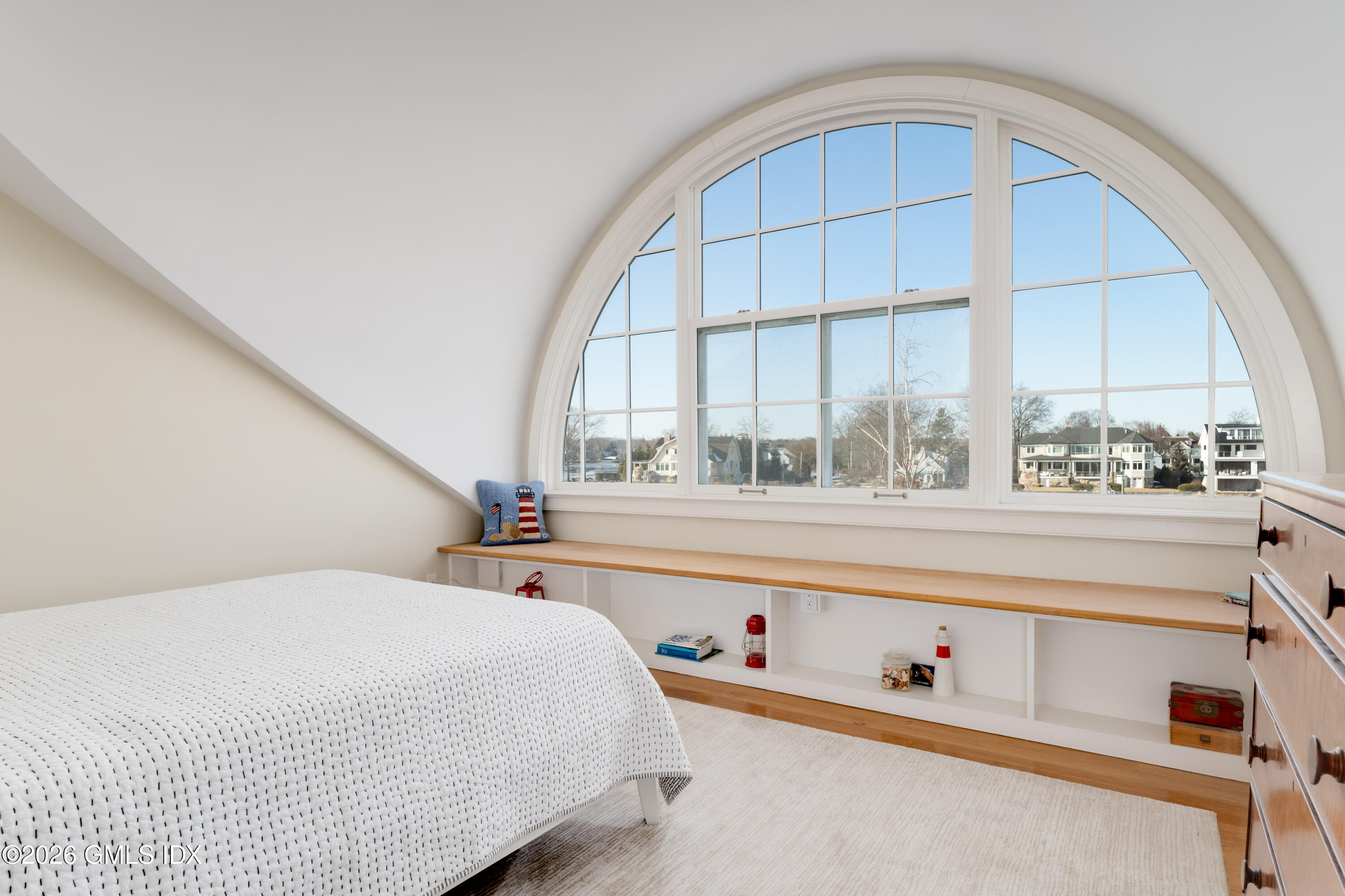 189 Shore Road Old Greenwich, CT 06870 - Photo 24 of 38 21A