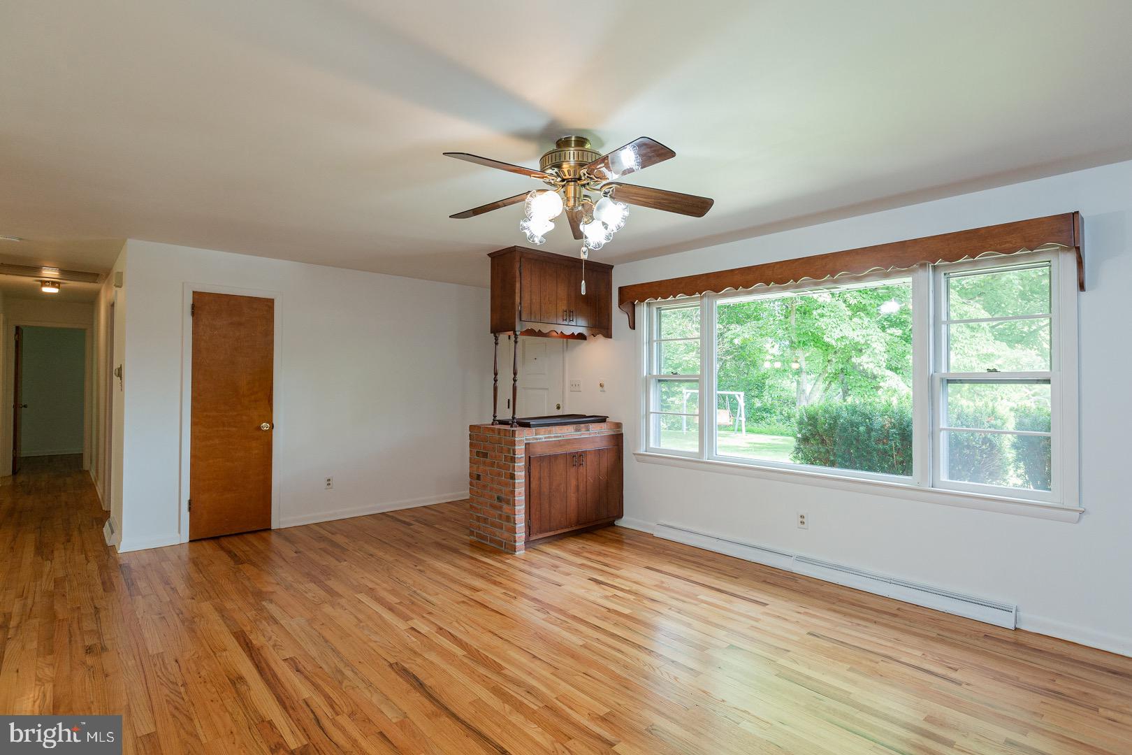 51 South Heck Road Lititz, PA 17543 - Photo 11 of 52