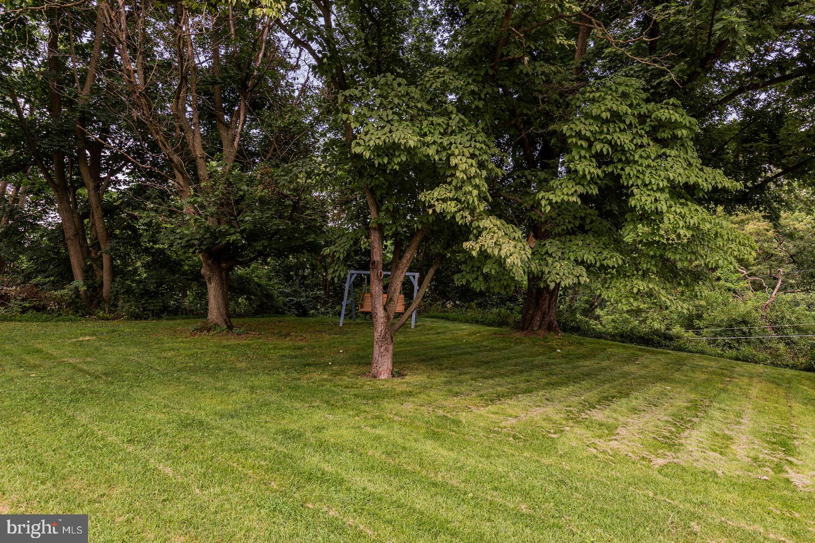 51 South Heck Road Lititz, PA 17543 - Photo 18 of 52