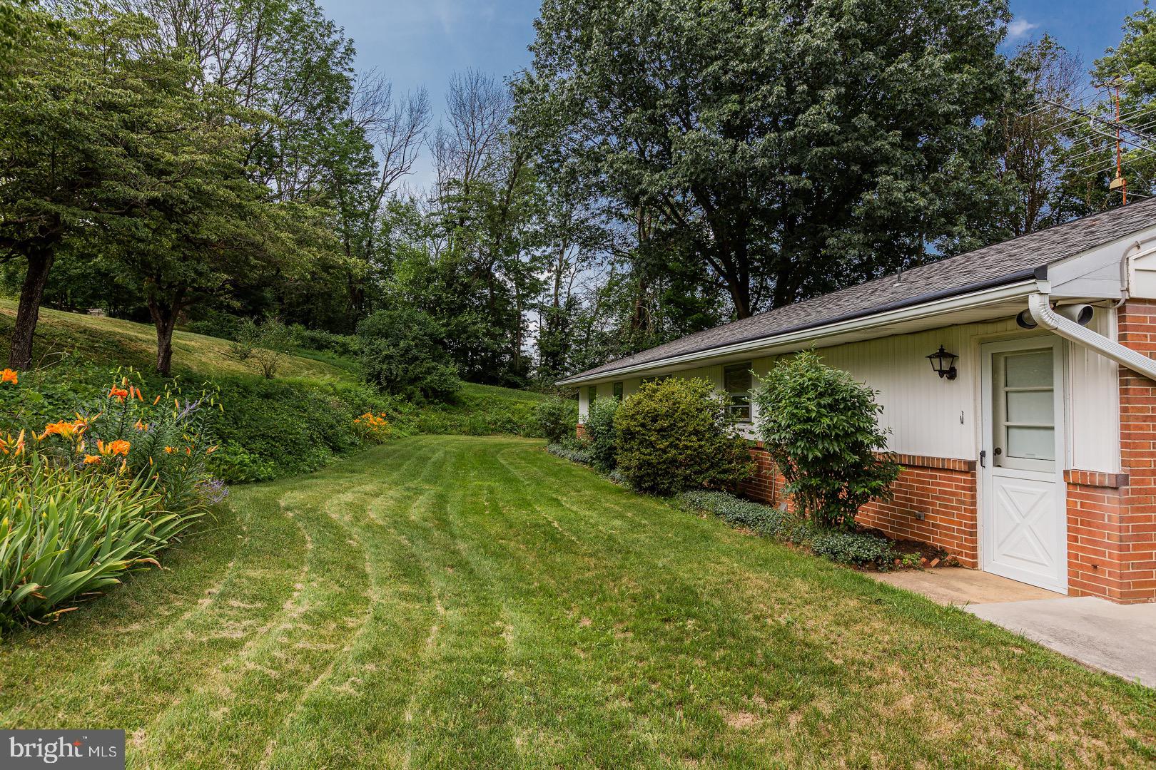 51 South Heck Road Lititz, PA 17543 - Photo 50 of 52