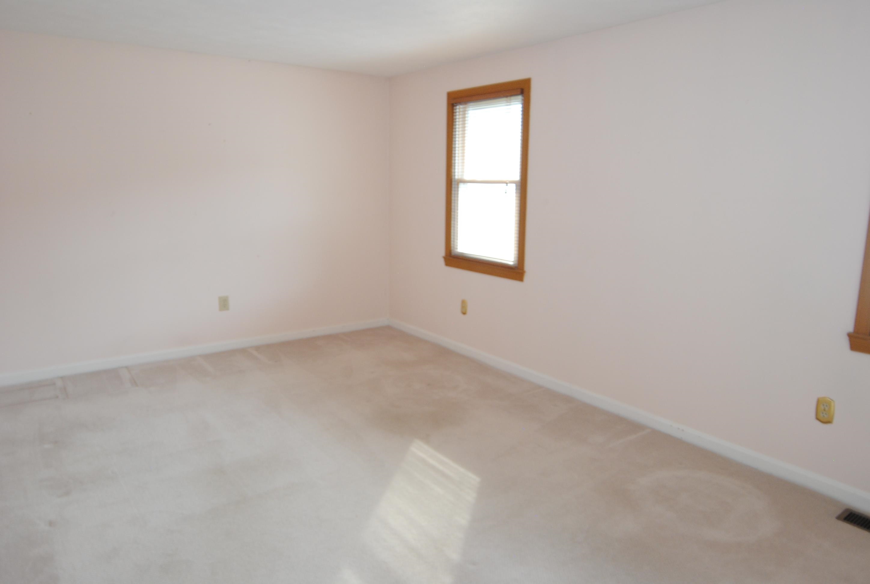 36 Highbridge Hill Road Nashua, NH 03063 - Photo 13 of 21 Gallery Image 13