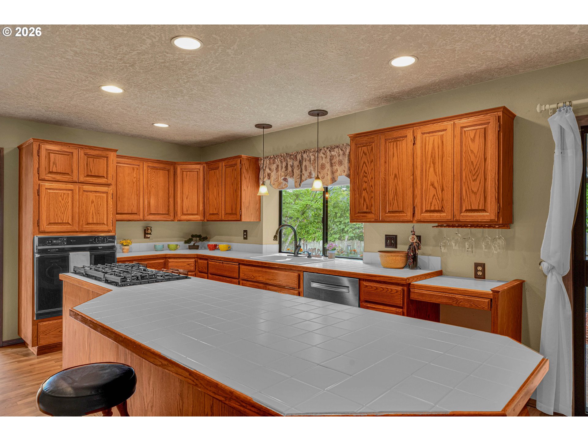 520 Southeast 15th Street Gresham, OR 97080 - Photo 34 of 47