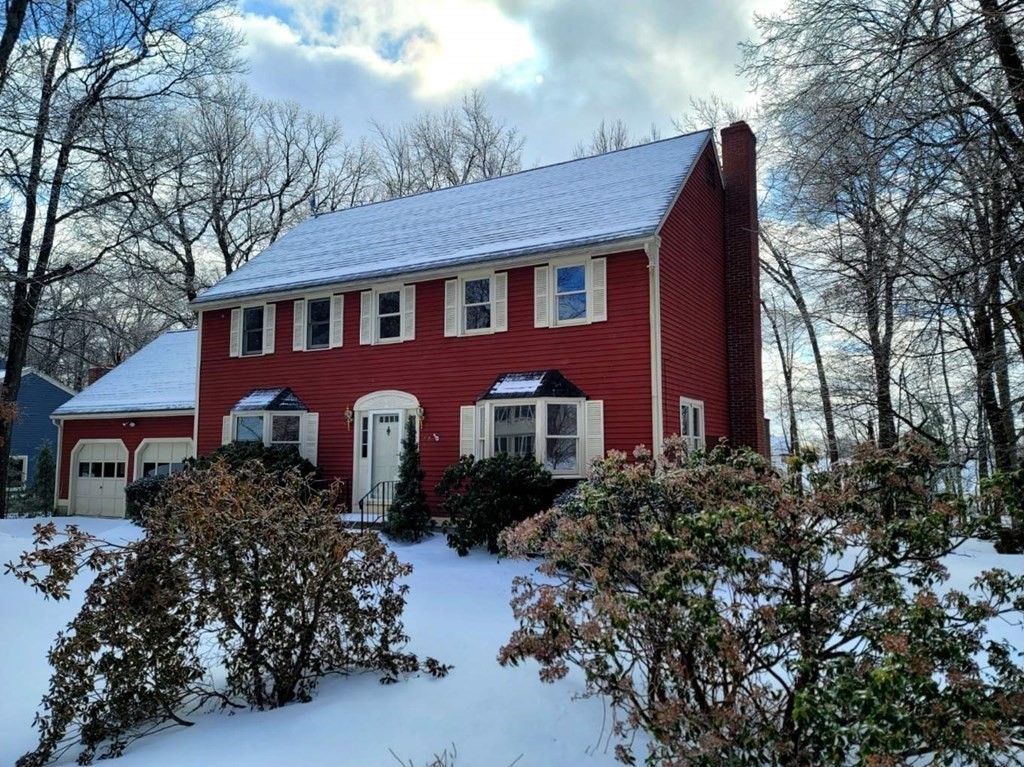 23 Tattan Farm Road Worcester, MA 01605 - Photo 3 of 26