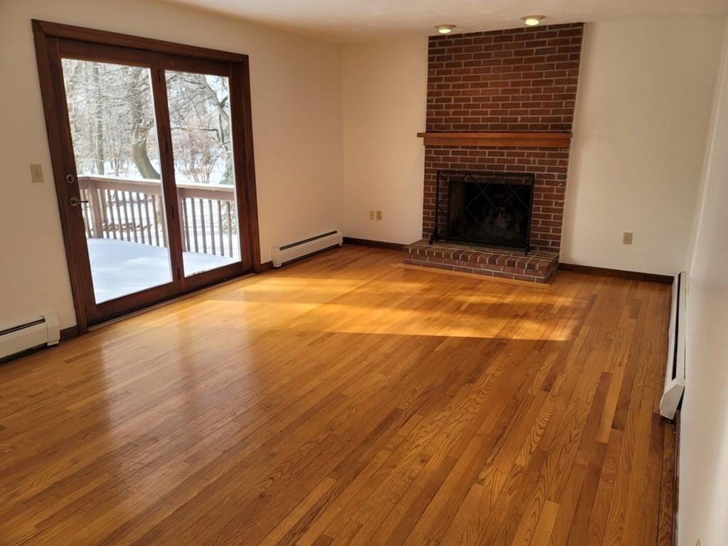 23 Tattan Farm Road Worcester, MA 01605 - Photo 10 of 26