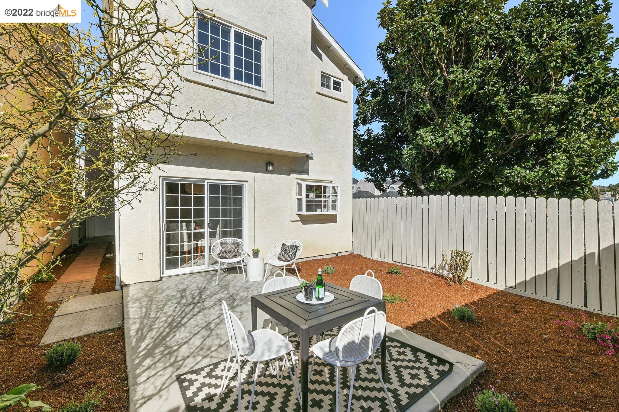 901 Scanlan Way Pinole, CA 94564 - Photo 1 of 1 Gallery Image 1