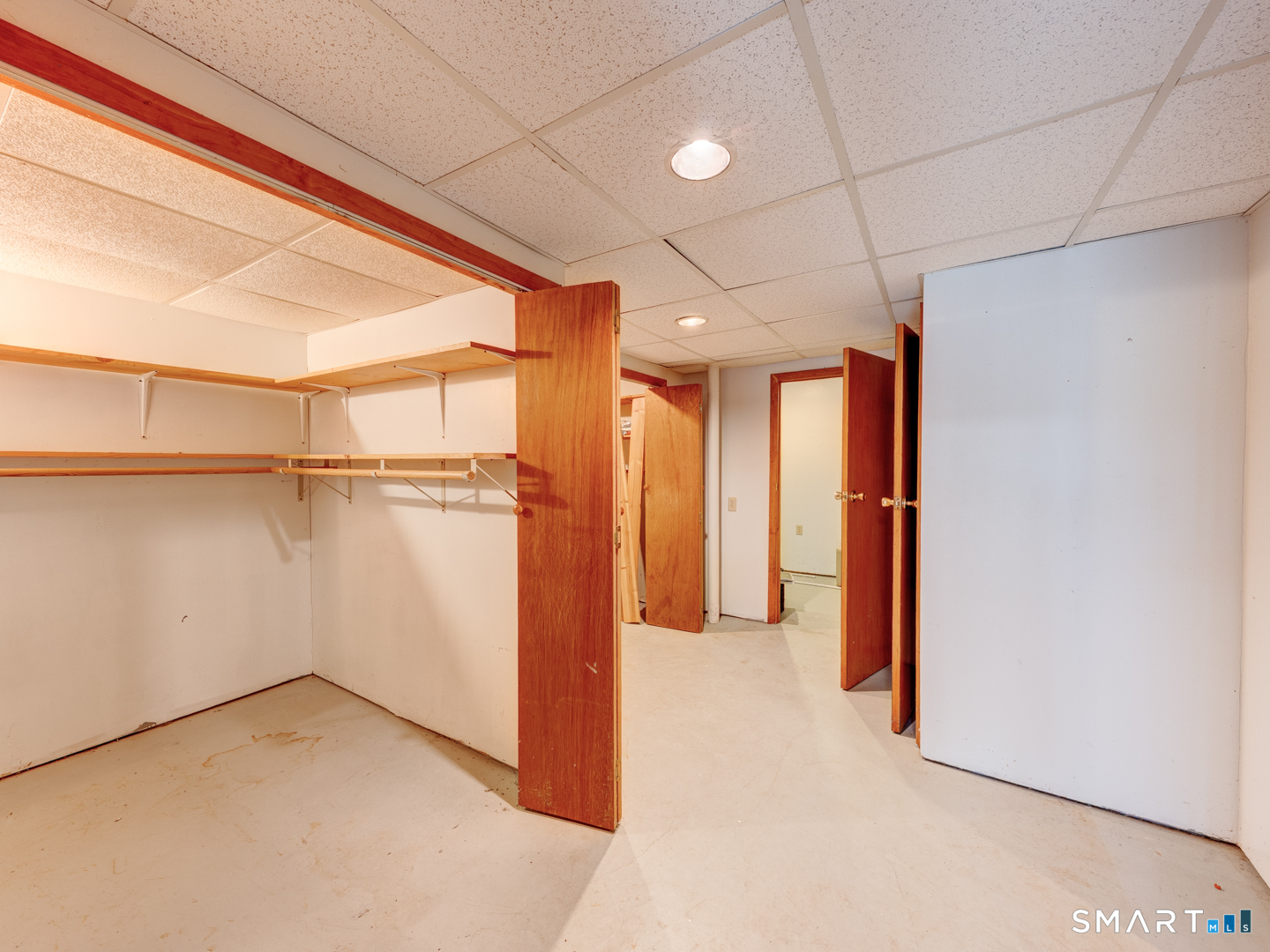 285 Queen Street, Unit 1C Southington, CT 06489 - Photo 29 of 33 a view of a room with an empty space