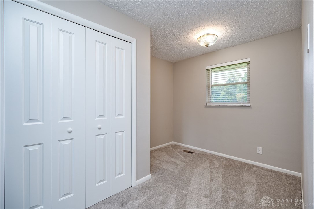 3977 Rexford Road Beavercreek, OH 45430 - Photo 20 of 34 Gallery Image 20