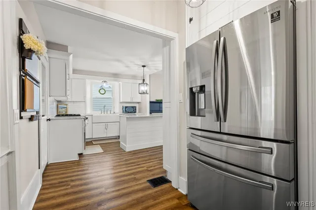 $499,900 | 5691 Ellicott Street Road, Bethany, NY 14054