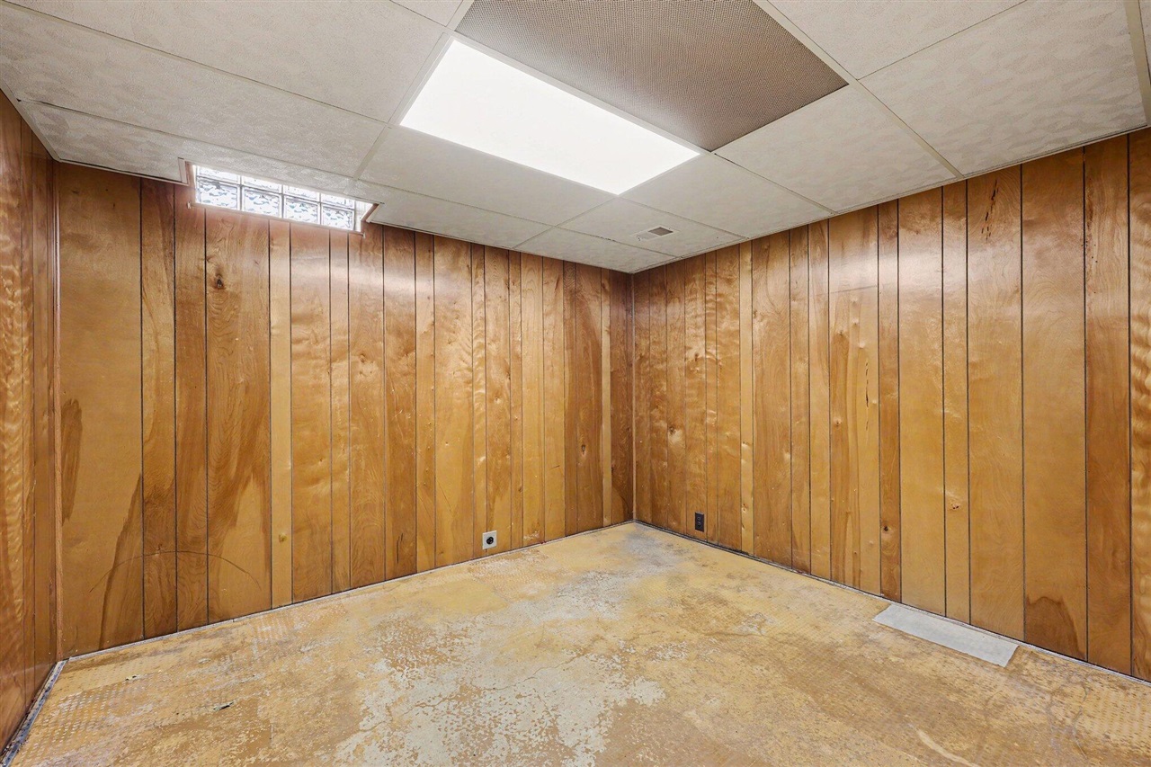 511 North Wagner Road Ann Arbor, MI 48103 - Photo 13 of 24