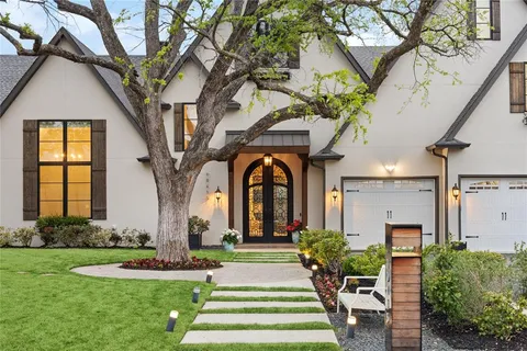 $2,899,999 | 10415 Eastlawn Drive, Dallas, TX 75229