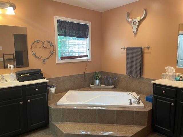 4007 Glaze Road Johnson City, TN 37601 - Photo 24 of 36 Master bath 2