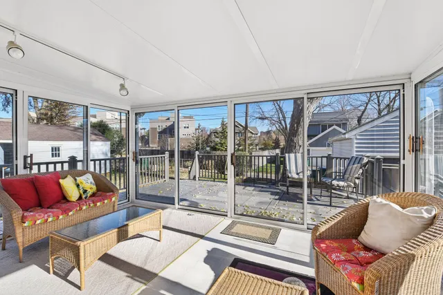 $410,000 | 4045 Utica Avenue South, St. Louis Park, MN 55416