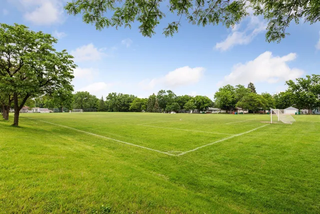 $410,000 | 4045 Utica Avenue South, St. Louis Park, MN 55416