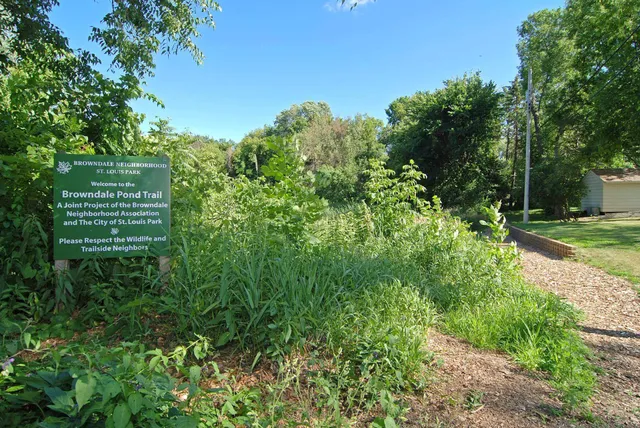 $410,000 | 4045 Utica Avenue South, St. Louis Park, MN 55416