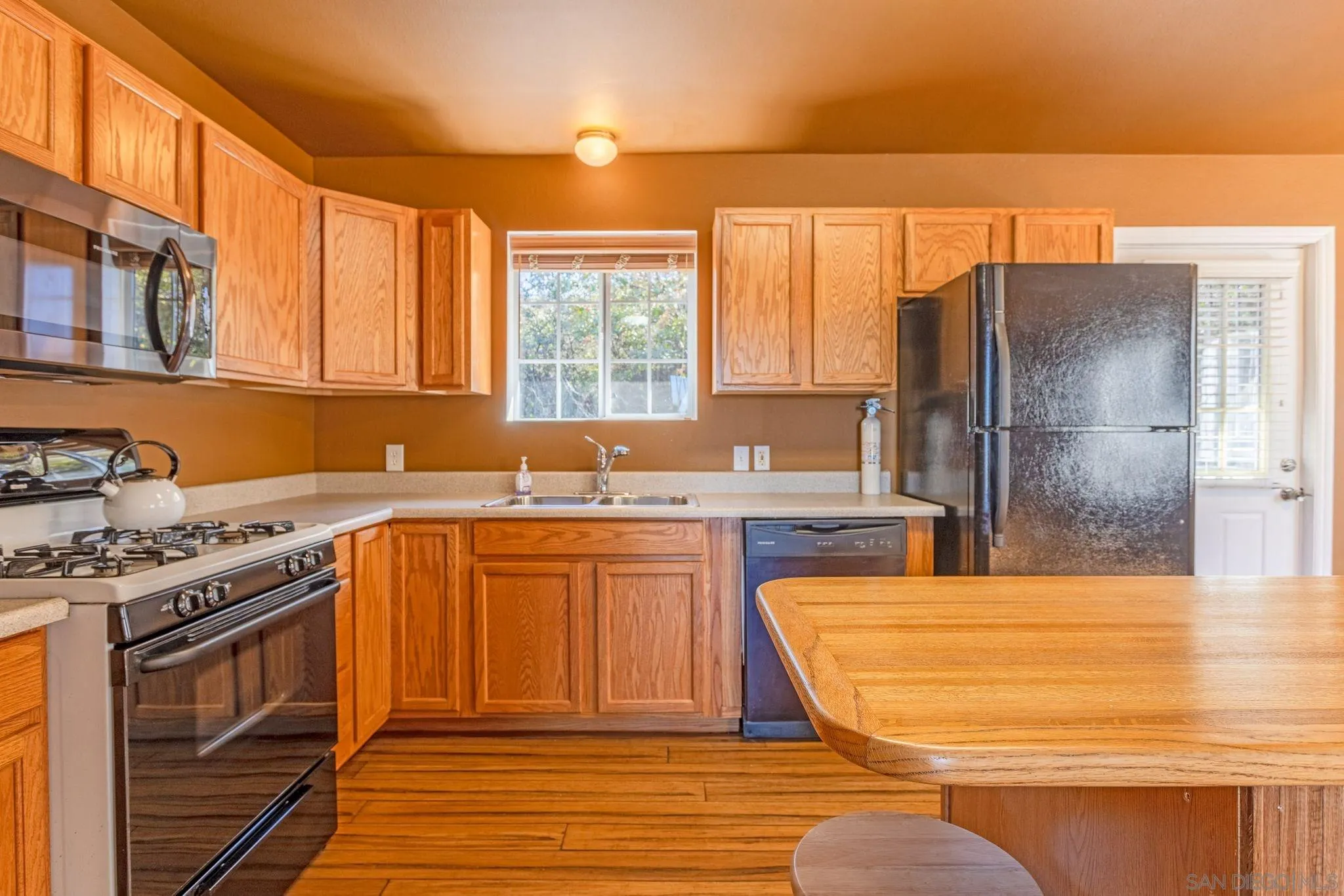 17209 Iron Springs Road Julian, CA 92036 - Photo 17 of 33 Gallery Image 17