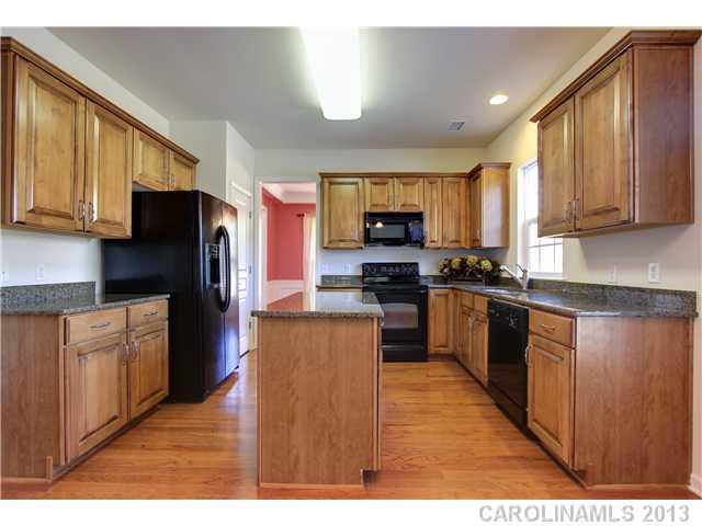 3403 Darlington Road Matthews, NC 28105 - Photo 7 of 16 Gallery Image 7
