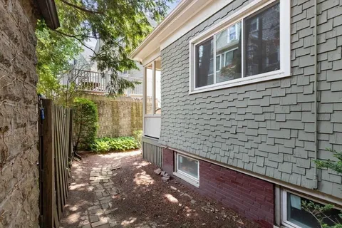 $899,900 | 149 College Avenue, Unit 1, Somerville, MA 02144