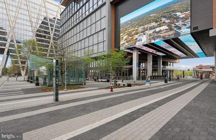 1434 Northgate Square, Unit 34/21B Reston, VA 20190 - Photo 44 of 44 a view of a building entrance