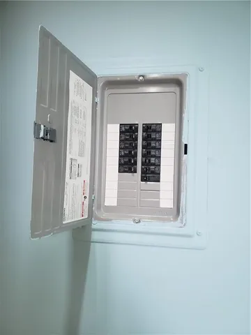 $1,788,000 | 7523 Fort Hamilton Parkway | Dyker Heights