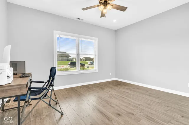 $357,900 | 3048 West Glacier Drive, Monrovia, IN 46157