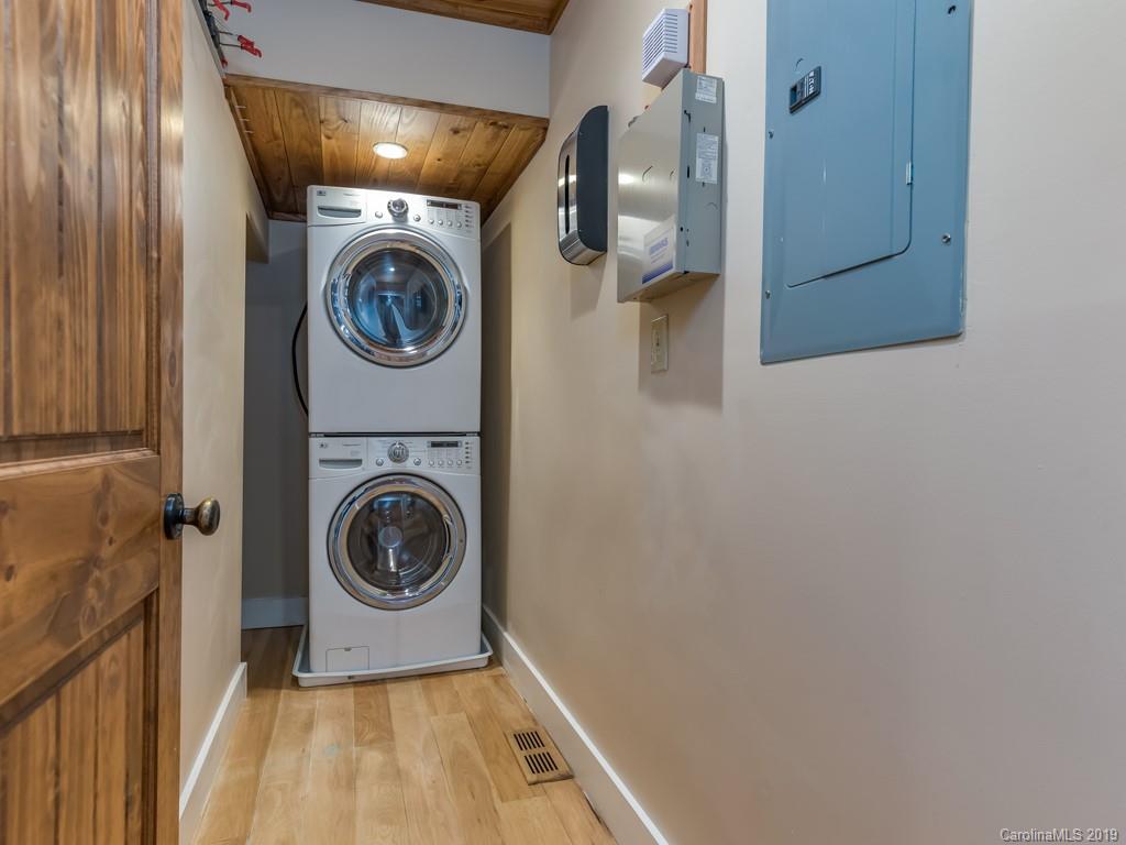 1053 Frost Road Saluda, NC 28773 - Photo 14 of 38 Gallery Image 14