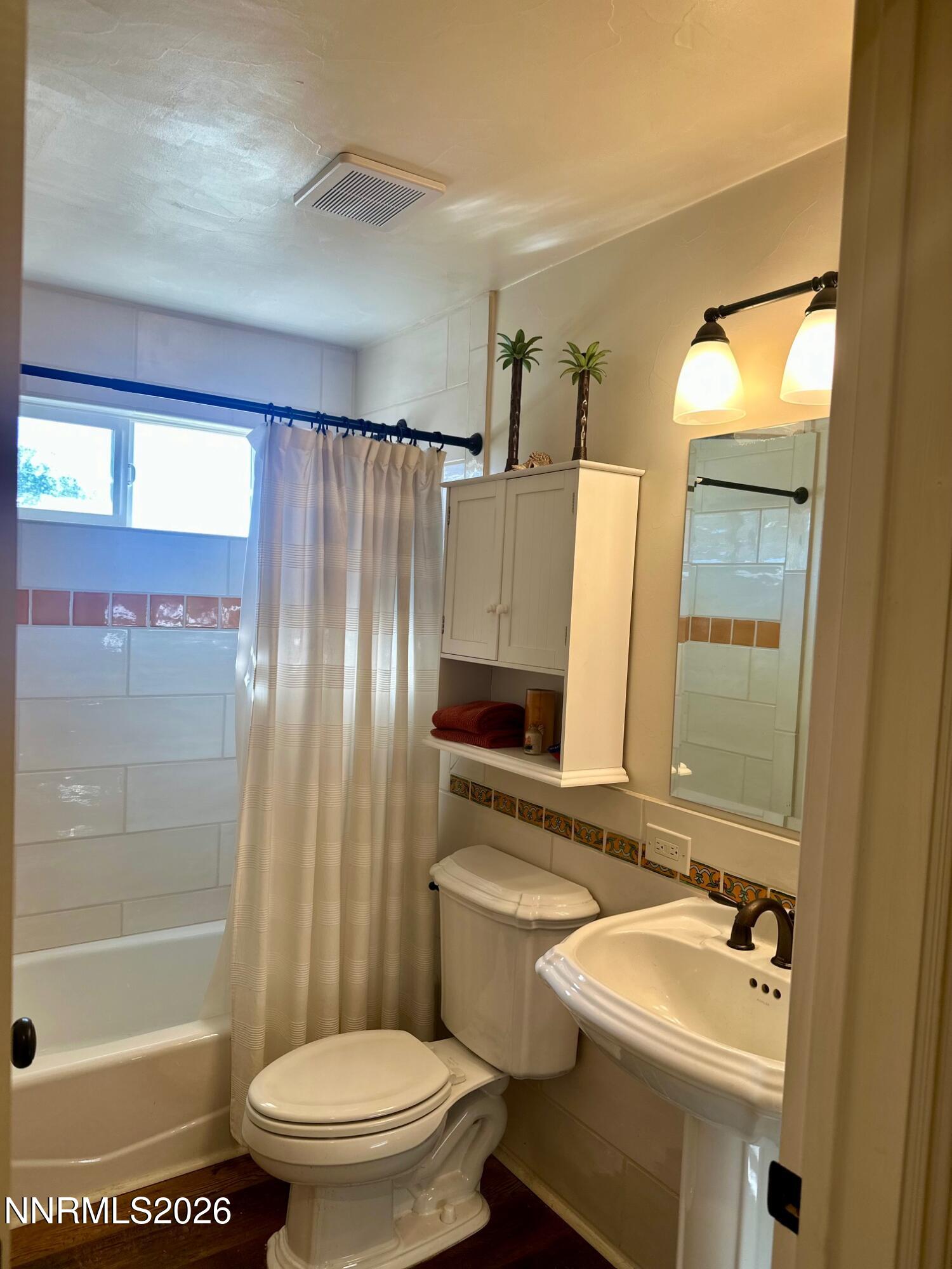 110 Quarterhorse Circle Reno, NV 89508 - Photo 20 of 34 IMG_2701